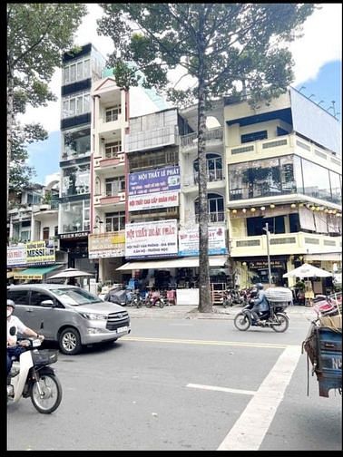 Chuyên mua bán nhà phố trung tâm Q1.3 có vị trí đẹp giá đầu tư 