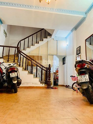 Bán nhà Núi Trúc, 3 mặt thoáng, dân trí tuyệt vời. 50m2x3T giá 5,5 tỷ