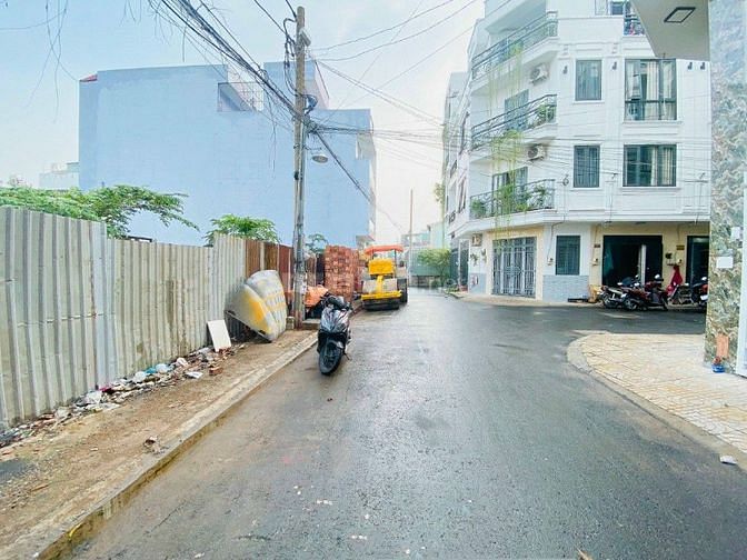 Bán nền đất Thổ Cư 1 sẹc đường Trương Phước Phan: DT 4mx20m
