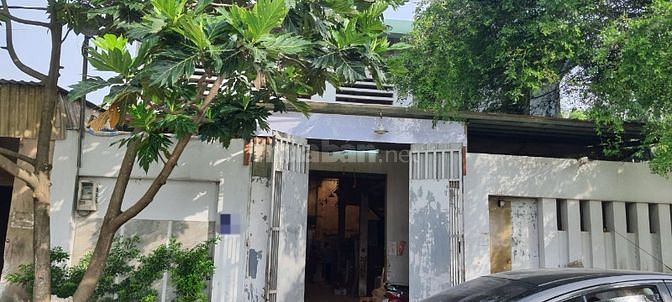 CHÍNH CHỦ CHO THUÊ XƯỞNG 250M2 GẦN NGÃ TƯ HÓC MÔN ĐƯỜNG XE TẢI LỚN