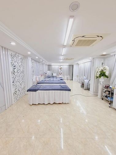 Cần Bán Gấp Tòa Nhà Mặt Phố Xã Đàn, KD Đỉnh, Cho Thuê 200Tr/Th