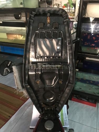 Bán xe Future đời 2001 màu đỏ zin mới chính chủ
