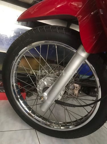 Bán xe Future đời 2001 màu đỏ zin mới chính chủ