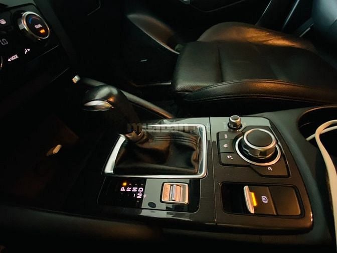 Mazda CX-5, xe nhà ít đi còn rất mới.