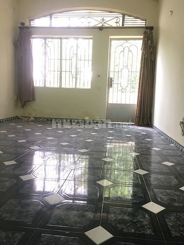 PHÒNG BAN CÔNG RỘNG RÃI THOÁNG MÁT NGAY MẶT TIỀN 3/2