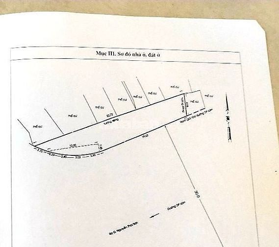 Cần bán nhà mặt tiền ,đường Phạm Văn Đồng, P3, Gò Vấp dt 141.2m2.