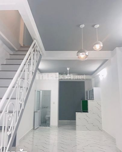 Chính chủ bán nhà hẻm số 51 đường Ngô Quyền, Phường 6, Quận 10