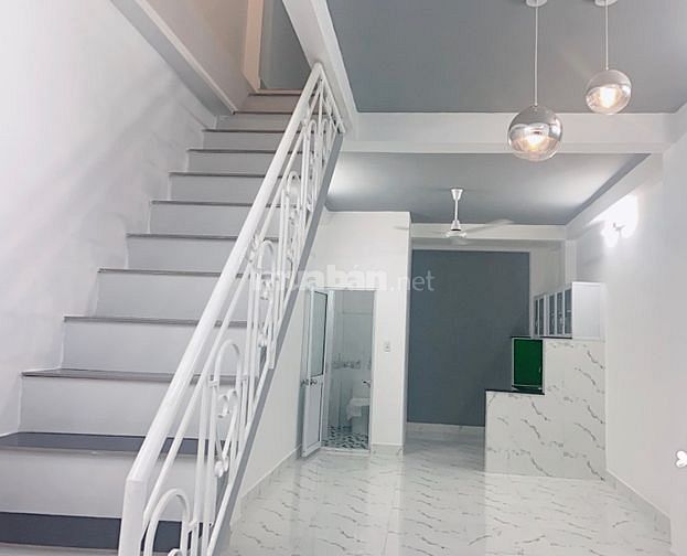 Chính chủ bán nhà hẻm số 51 đường Ngô Quyền, Phường 6, Quận 10