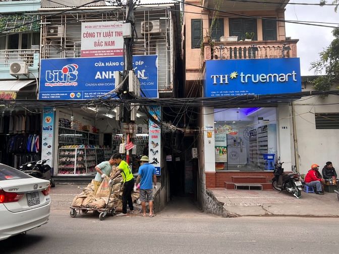Chính chủ bán nhà 35 ngõ 179 Hoàng Hoa Thám, 41m quận Ba đình hơn 3 tỷ
