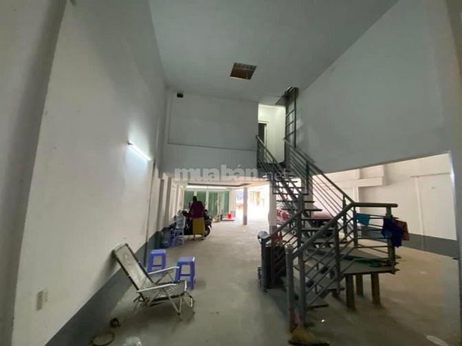 Bán nhà chính chủ hxh 10m, khu vực đông đúc thuận tiện kinh doanh