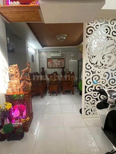 Bán nhà THÍCH QUẢNG ĐỨC, 41m2, 2 lầu, 3.95 tỷ