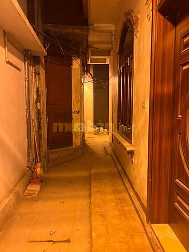 Chính chủ bán nhà 35 ngõ 179 Hoàng Hoa Thám, 41m quận Ba đình hơn 3 tỷ