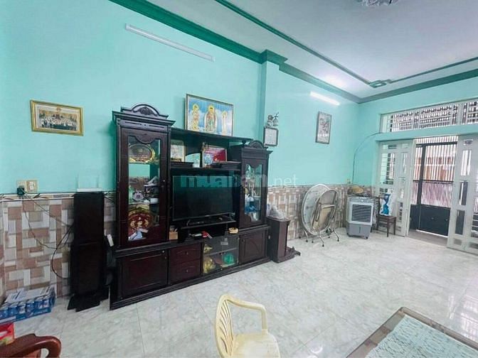 Nhà Hót-Vĩnh hòa cách biển100m-6,8x10m-2tầng-3PN-đường8m KD-chỉ 3ty.
