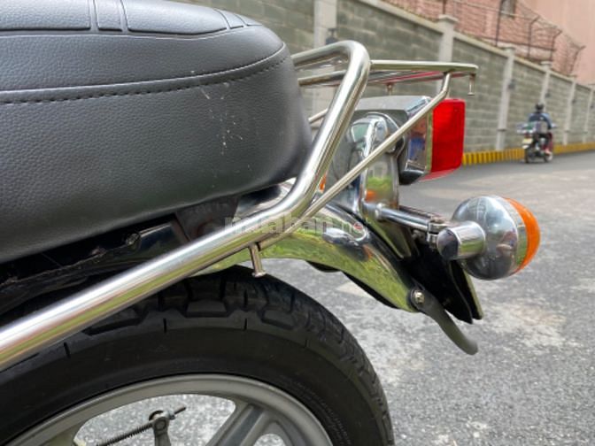 Bán xe moto honda custom cm 125cc biển sài gòn chính chủ 