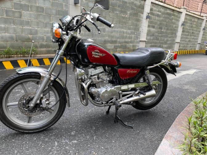 Bán xe moto honda custom cm 125cc biển sài gòn chính chủ 