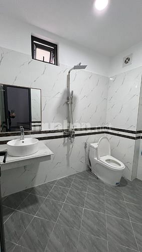 Nhà đẹp ngõ 66 Võng Thị, Bưởi, Tây Hồ 39 m2 x 5 tầng long lanh 4,15 tỷ
