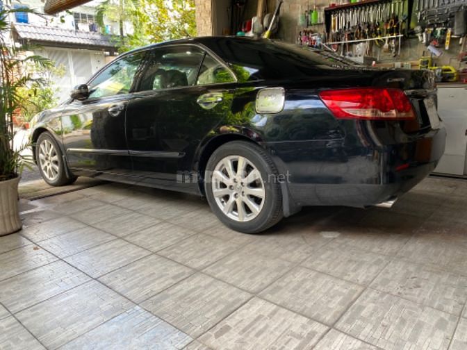 Toyota Camry 3.5Q 2007 màu đen ít sd