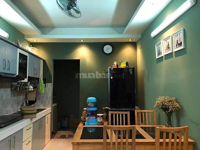 Bán gấp nhà hẻm xe hơi CMT8 Quận 3 3x9m trệt lửng lầu giá 5.1 tỷ 