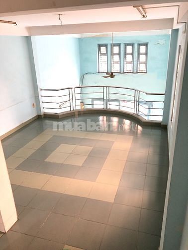 BÁN NHÀ KINH DOANH 2 MẶT TIỀN HẺM Ô TÔ SƯ VẠN HẠNH Q10