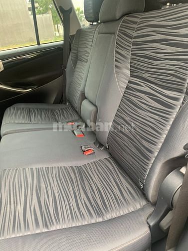 Bán xe Toyota Innova Venturer, đời 2018, xe chính chủ SG