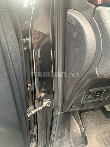 Bán xe Toyota Innova Venturer, đời 2018, xe chính chủ SG