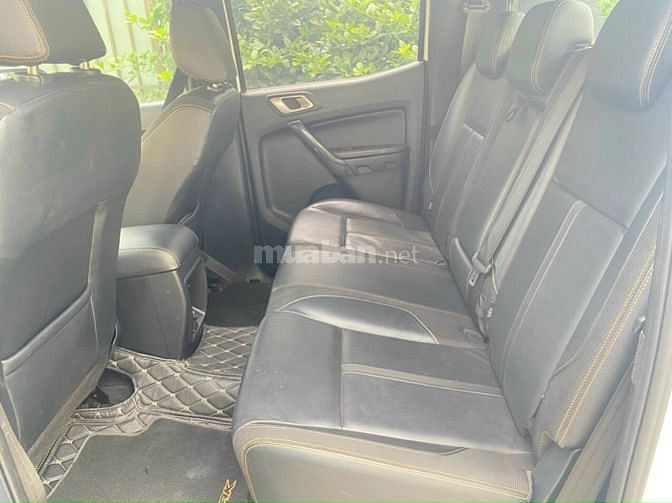 KẸT TIỀN BÁN GẤP XE FORD RANGER WILDTRAK 2.0L4x4