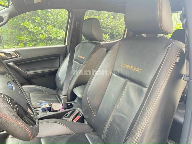 KẸT TIỀN BÁN GẤP XE FORD RANGER WILDTRAK 2.0L4x4