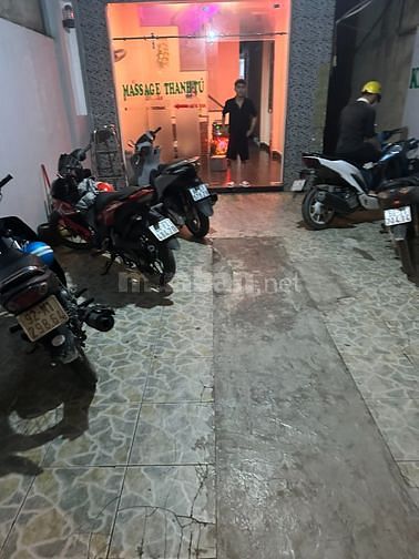  sang lại mặt bằng nhà nguyên căn đang kinh 