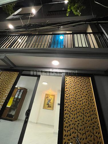 NHÀ MỚI ĐẸP - NGANG KHỦNG 6,5M - CÁCH MT 50M- GIÁ 3,6 TỶ