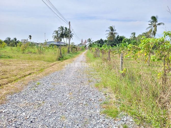 107m2 full thổ.Gần cổng KCN Phước Đông,Rớt nhựa 100m. 600tr