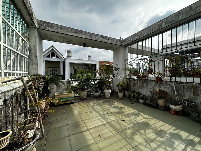 Chính chủ bán rất GẤP nhà 493/Lê Đức Thọ 3 lầu hẻm 8m 