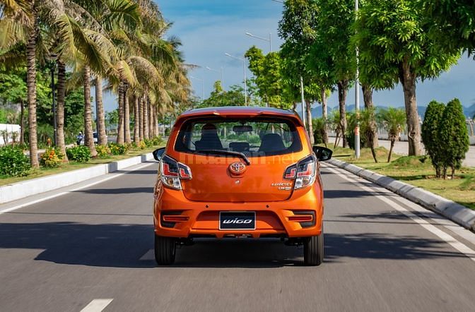 Đời 12/2021 màu đỏ , số tự đông . đi 11000km 