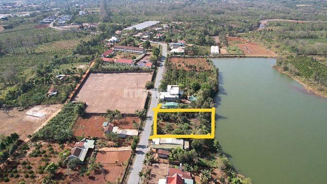 Đất Full thổ cư, Giáp Hồ Đẹp, Đường nhựa 10m