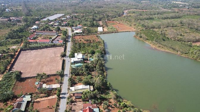 Đất Full thổ cư, Giáp Hồ Đẹp, Đường nhựa 10m