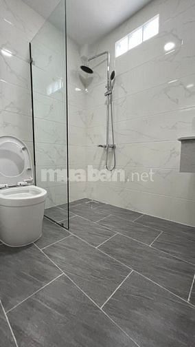 Bán gấp nhà Quận10, đường Hòa Hưng, 50m2, 5 tầng, 6pn, giá 8,9tỷ