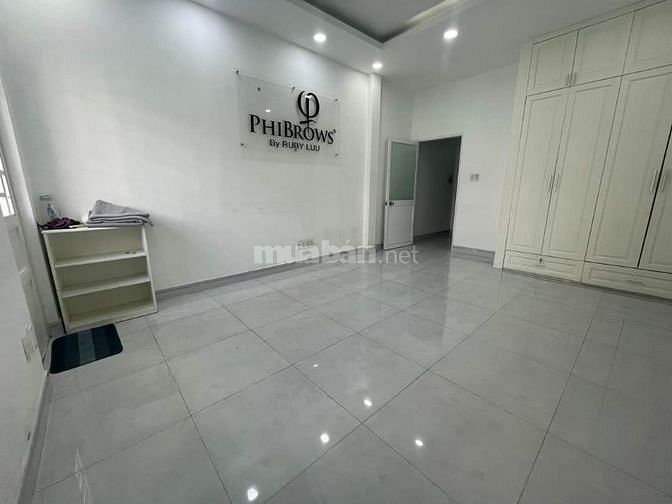 Bán gấp trước Tết 61m2 chỉ 7tỷ5 HXH Cao thắng, Phường 11, Quận 10 