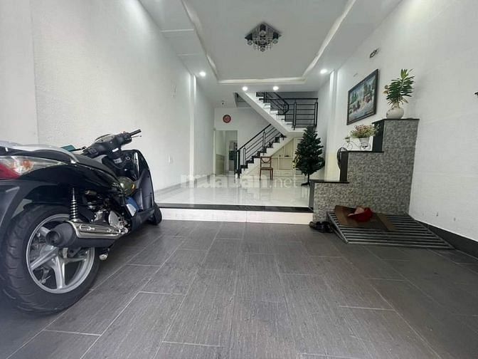 Bán gấp trước Tết 61m2 chỉ 7tỷ5 HXH Cao thắng, Phường 11, Quận 10 