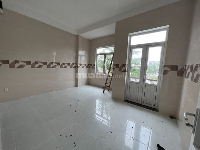 Cho thuê nhà 5PN đường Vân Đồn gần Sông Hàn, Quận Sơn Trà, Đà Nẵng