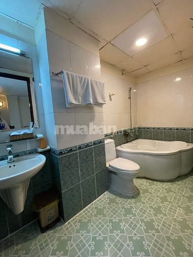 300m2 mặt tiền hẻm, nở hậu vượng khí, kinh doanh tuyệt vời.