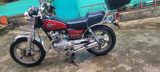 Bán xe honda CM 125 1998 rin từng con ốc. Xe chất đẹp 