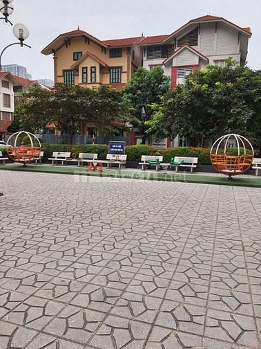 Tôi bán căn hộ CT1 Vimeco II Nguyễn Chánh, Cạnh BigC Thăng Long; 4 PN