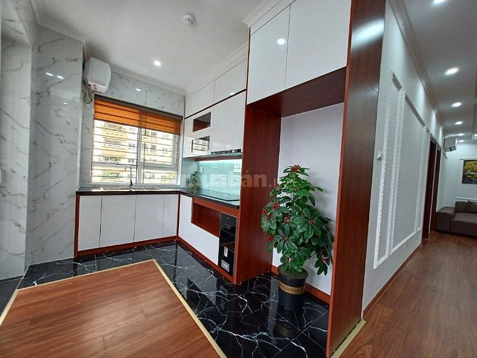 Tôi bán căn hộ CT1 Vimeco II Nguyễn Chánh, Cạnh BigC Thăng Long; 4 PN