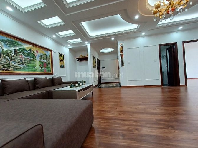 Tôi bán căn hộ CT1 Vimeco II Nguyễn Chánh, Cạnh BigC Thăng Long; 4 PN
