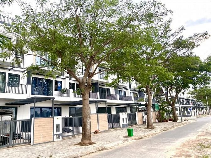 Chính chủ bán lô đất 90 m2 Tăng Long Garden
