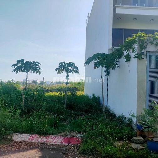 Chính chủ bán lô đất 90 m2 Tăng Long Garden