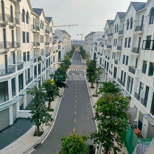 Chính chủ bán lô đất 90 m2 Tăng Long Garden