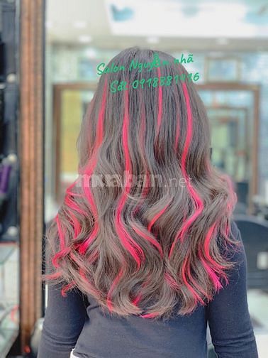 Salon tóc Q8 cần tuyển thợ phụ nam nữ làm ngày 400k