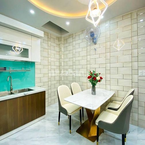 24194 Hẻm 8m Sư Vạn Hạnh Q10. DT 4.5x15m, 4 tầng