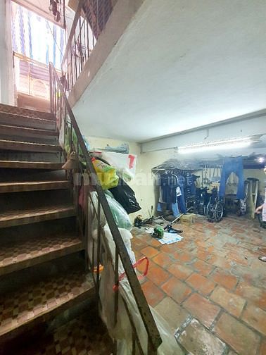 CHO THUÊ NHÀ NGUYÊN CĂN 2 MẶT TIỀN, Ngay Vòng Xoay Chợ Sađec