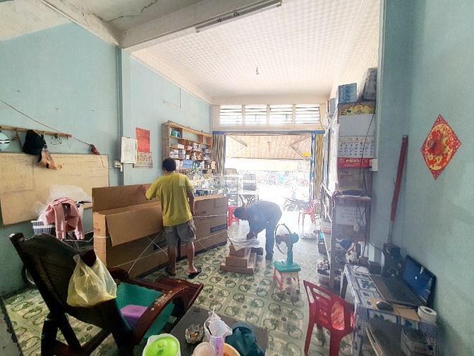 CHO THUÊ NHÀ NGUYÊN CĂN 2 MẶT TIỀN, Ngay Vòng Xoay Chợ Sađec